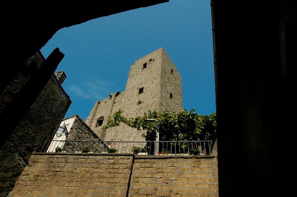 Antica Residenza La Rocca Apartment Montefiascone Exterior photo